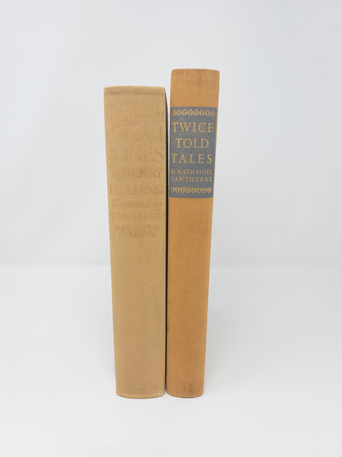 Heritage Press Duo 7 (Set of 2)