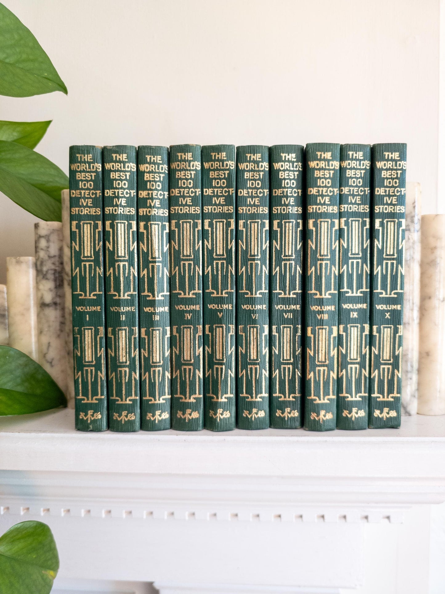 The World's Best 100 Detective Stories - vintage green and gold books