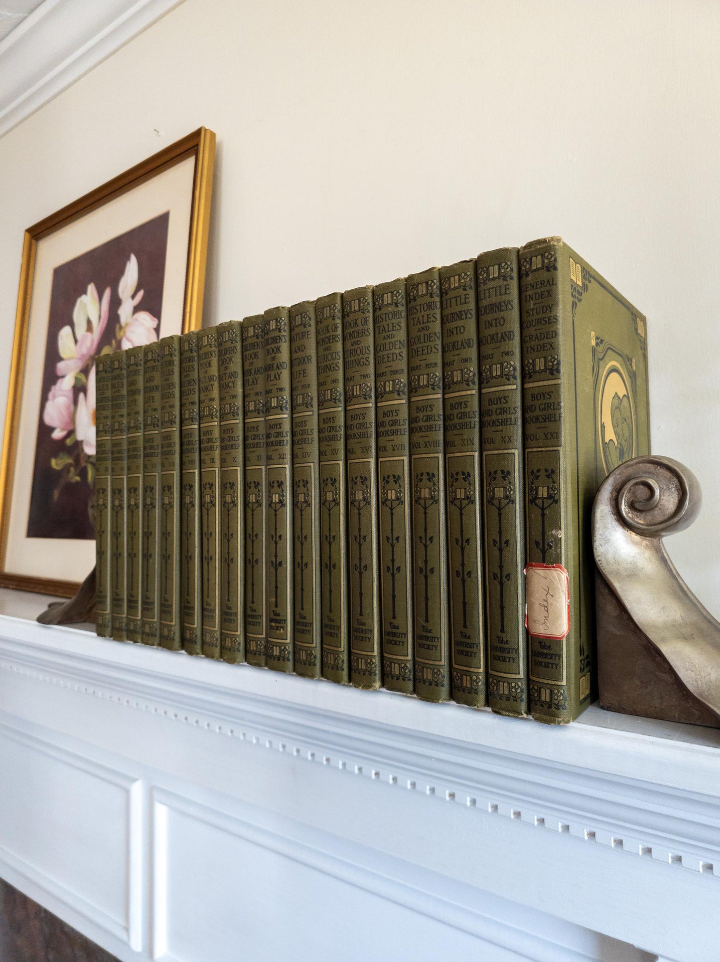 Boys' and Girls' Bookshelf
