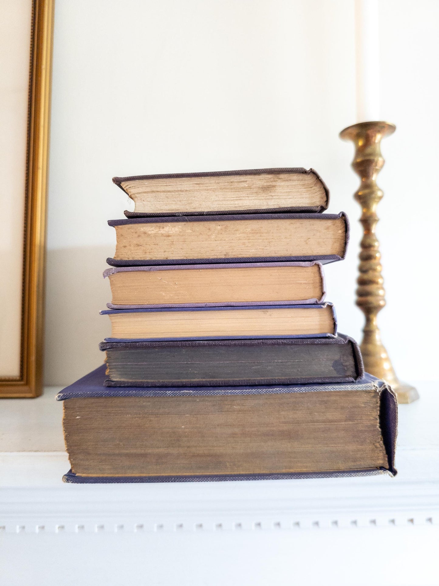 Purple vintage books (Set of 6)