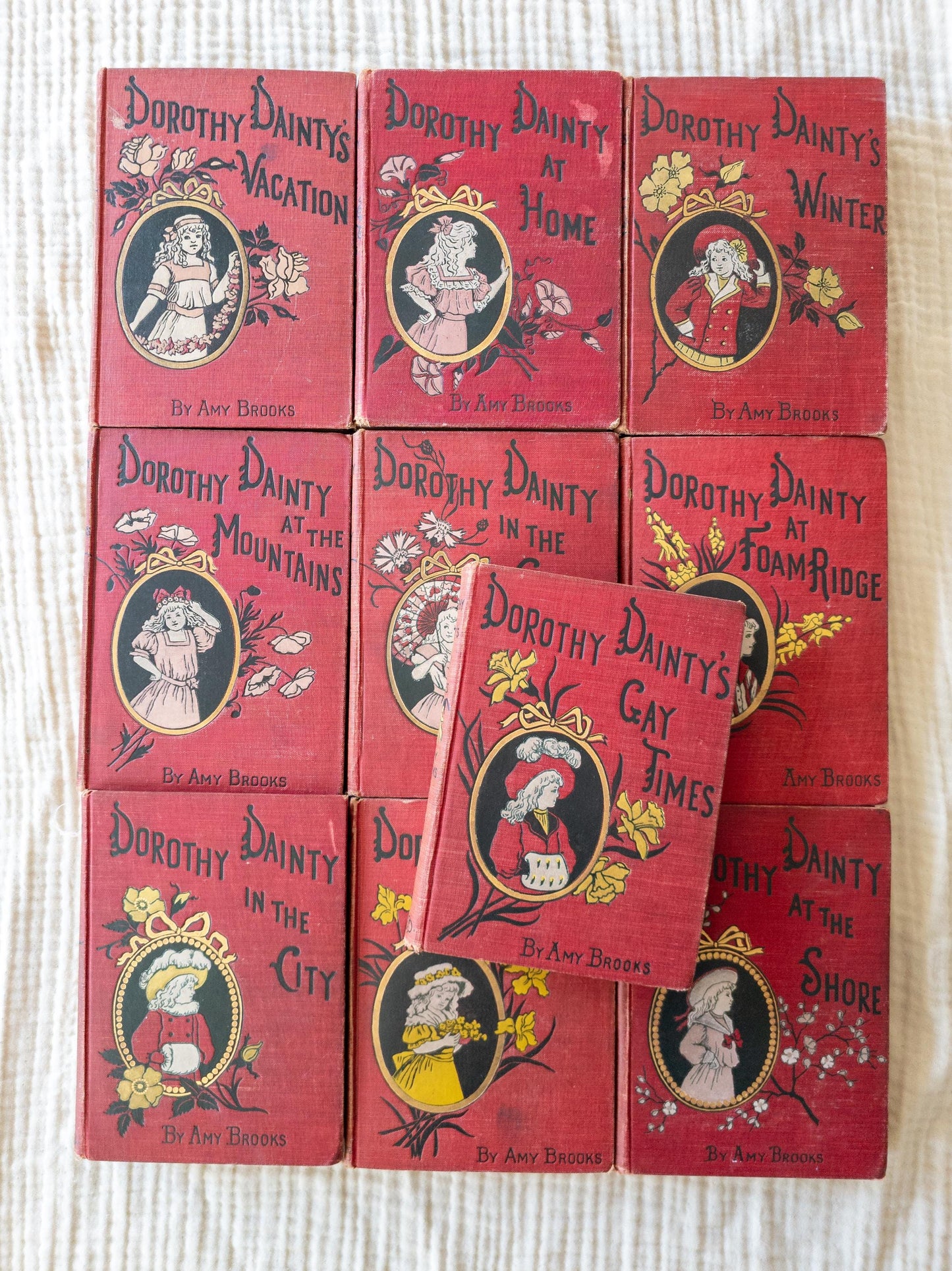 Dainty Dorothy - antique children's book series