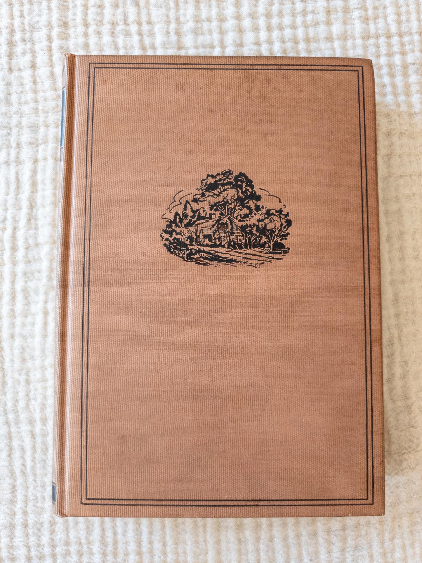Wallace Nutting Virginia States Book (1935) – Collectible Coffee Table Decor
