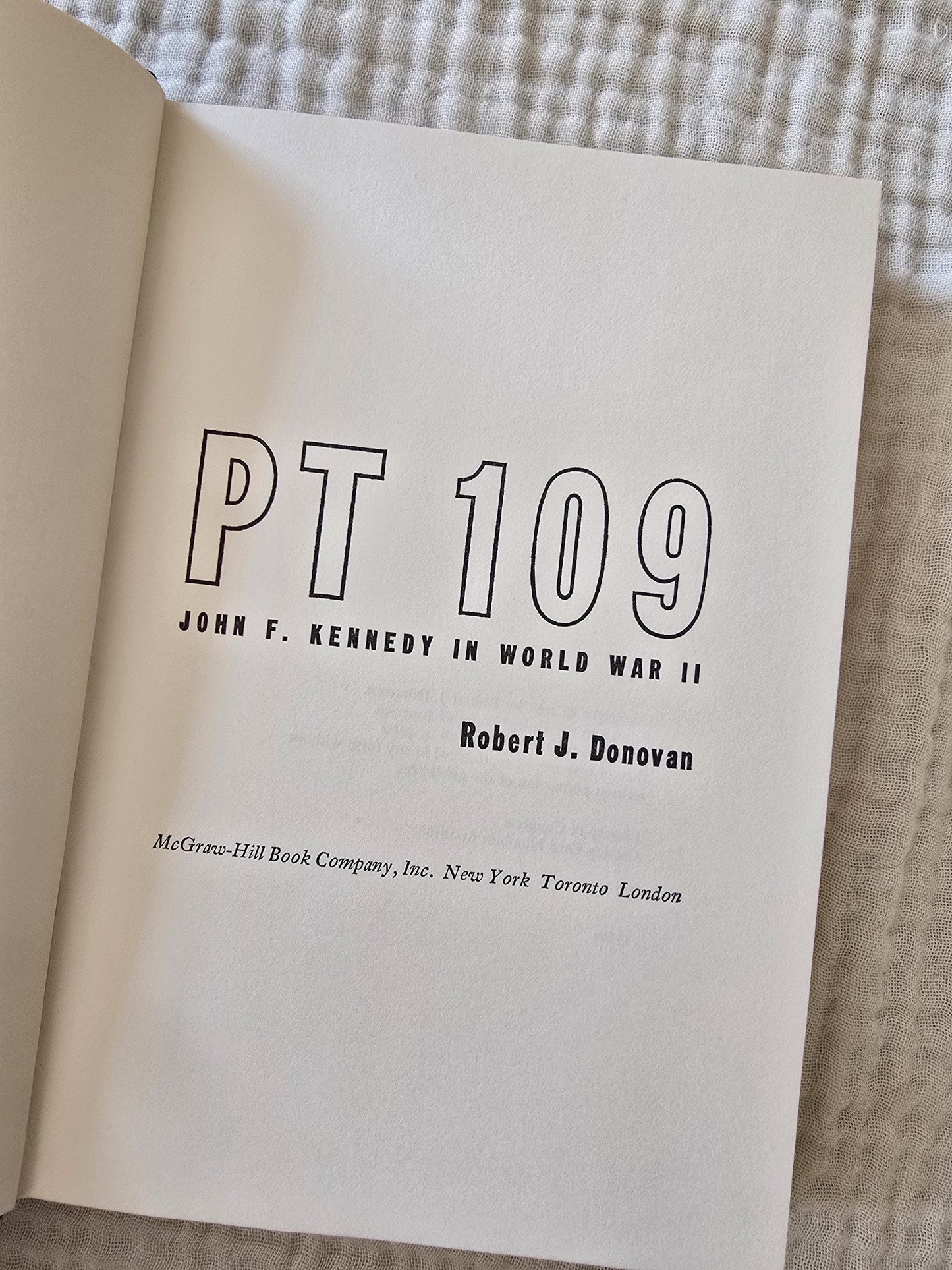 Vintage JFK book - PT109: JFK in World War II