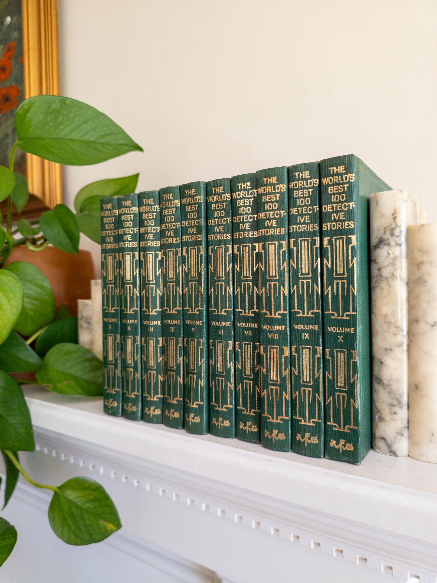 The World's Best 100 Detective Stories - vintage green and gold books
